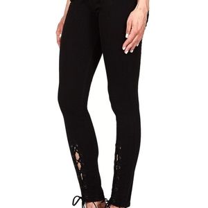 Black Orchid Bella front lace jean